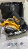 DeWalt planer