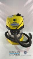 Karcher WD 3 vacuum cleaner