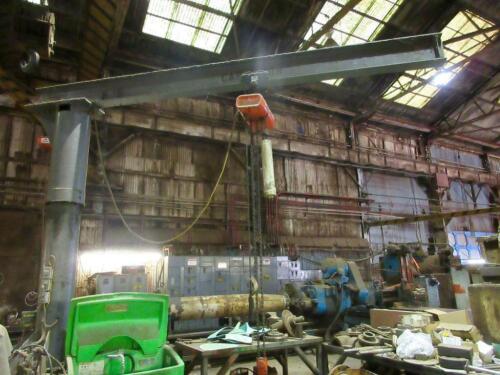 CM VALUSTAR TON HOIST W/ 1 TON CAP. BOOM, (MACHINE/WELDING SHOP)