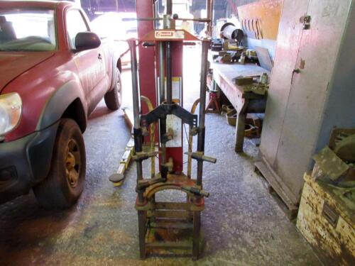 BRANICK MODEL 7400 STRUT SPRING COMPRESSOR, (ADJACENT TO MAIN MECHANIC SHOP)