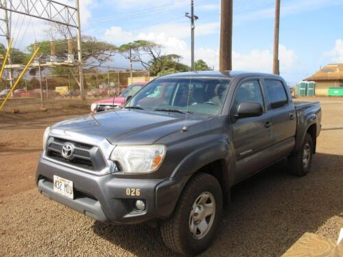 2013 TOYOTA TACOMA 4X4 DOUBLE CAB SHORT BED PICKUP, 56,75 MILES, VIN/SERIAL:3TMLU4EN5DM114866, LICENSE:432MDJ, W/TITLE, (HC&S No. 26)