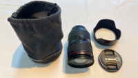 Canon Zoom Lens EF 24-105mm In Soft Case