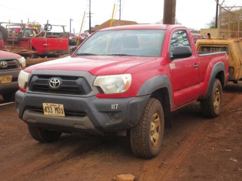 2013 TOYOTA TACOMA PICKUP 4X4, 50,184 MILES, VIN/SERIAL:5TFPX4EN6DX015735, LICENSE:433MDJ, W/TITLE, (HC&S No. 117)