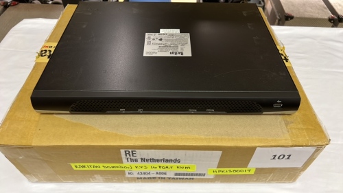 Raritan Dominion DKX3-216, 16-Port KVM Switch