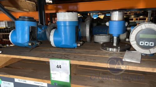 Endress Hauser Flowmeters and transmitters various type. See pictures (Qty 3)