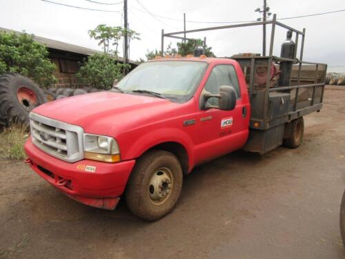 2003 FORD F350 4X4 FLATBED PICKUP, POWER STROKE V8 DIESEL, STICK SHIFT, VIN/SERIAL:1FDWF37P03EB95212, WITH COMPRESSOR, AND LIFT GATE, NO TITLE (BROKEN DASHBOARD), (HC&S No. 410)