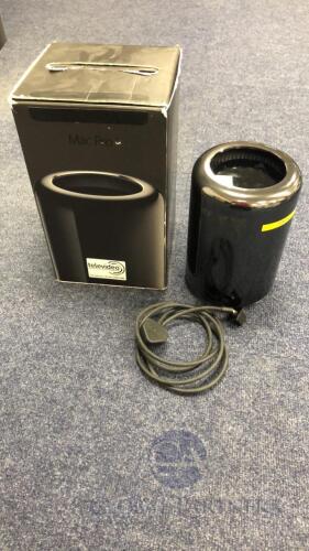 Apple Mac Pro A1481