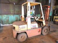 2000 NISSAN 4000 GAS FORKLIFT, PNEUMATIC TIRES, 2985 HRS., (HC&S No. 616)