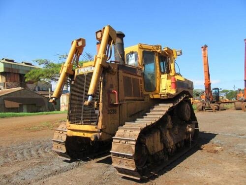 2000 CATERPILLAR D8R RAKE DOZER, 27,550 HRS., VIN/SERIAL:6YZ00390, (HC&S No. 3238)