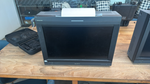 23" SONY TRIMASTER BVM-L230 LCD MONITOR