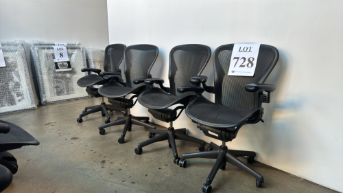 Lot of (4) Herman miller aeron chairs, MEDIUM
