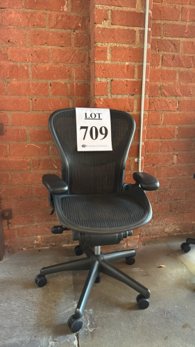 Herman miller aeron chair, MEDIUM, 3 LEVERS
