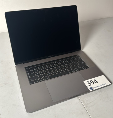 APPLE MACBOOK PRO MODEL A1990