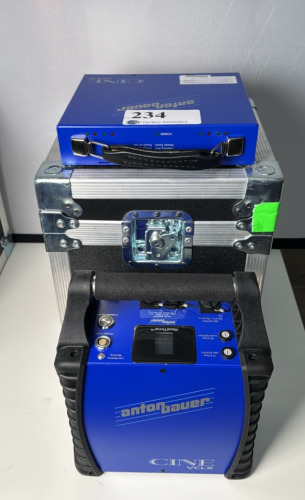LOT OF (1) ANTON BAUER CINE VCLX CHARGER, (1) ANTON BAUER CINE VCLX BATTERY AND HARD CARRYING CASE