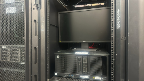 HP Z840 INTEL XEON WORKSTATION EITH (4) MICRON 5100 MAX 2.5 SSD CARDS