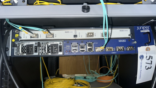 JUNIPER MX80 SWITCH WITH (2) MIC-3D-2XGE-XFP MODULES