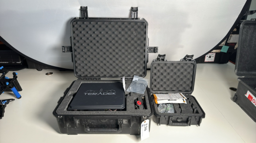 (1) TERADECK MULTIPANEL ANTENNA 3X 16DBI & 2X 14DBI 5.4-5.85 GHZ BAND, AND (1) TERADECK BOLT WIRELESS HD VIDEO SYSTEM WITH HARD CARRYING CASES