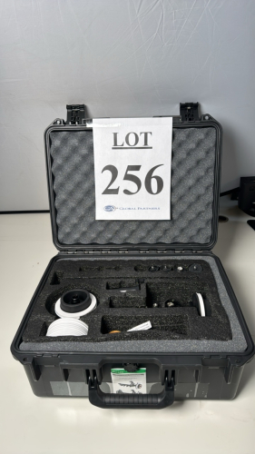 WOODEN CAMERA UFF-1 UNIVERSAL FLOW FOCUS BASE WITH HARD CASE