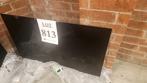 55" LG TV MODEL 55EF9500