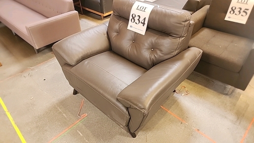 LEATHER CHAIR