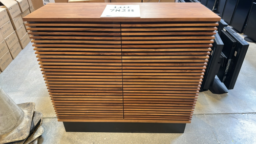 CREDENZA