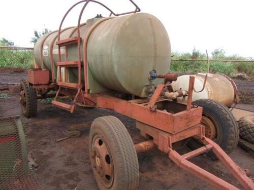 1989 TROPICAL WELDING 4-WHEEL 1500 GAL. CHEMICAL TRAILER, (NO TITLE) (HC&S No. 905)