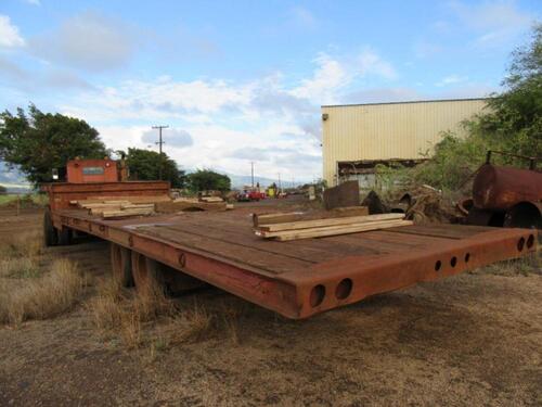 PIONEER FLATBED TRAILER, (NO TITLE) (HC&S No. 755)