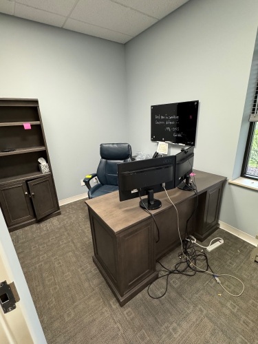 CONTENTS OF OFFICE, DESK WITH LEFT RETURN, BOOKCASE, OFFICE CHAIRS, AND LATERAL CABINET