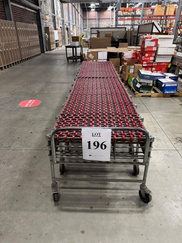 NESTAFLEX 275, 30" GRAVITY EXTENDABLE SKATEWHEEL FLEX CONVEYOR
