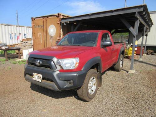 2014 TOYOTA TACOMA 4X4 PICKUP, 30,832 MILES, VIN/SERIAL:5TFPX4EN5EX022760, LICENSE:537MDK, W/TITLE, (HC&S No. 113)