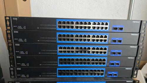 LOT OF 5, TRENDNET TEG-30262/A H/W:VI.IR 24 PORT GIGABIT SWITCH W/2X10G SFP+ SLOTS
