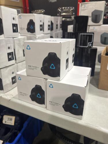Lot of 4, HTC VIVE Tracker