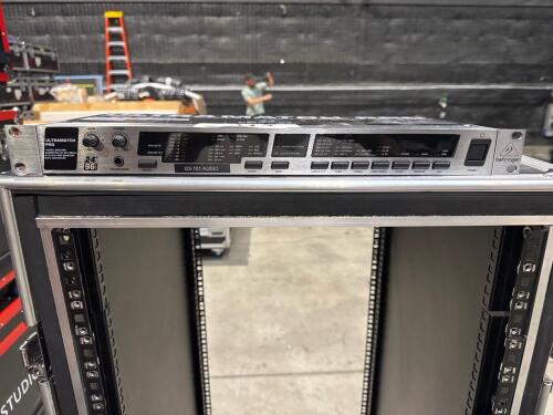 Behringer ULTRAMATCH PRO SRC2496