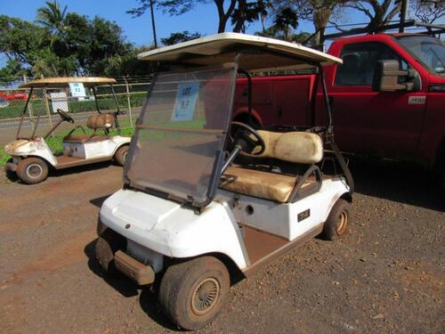 GOLF CART, NO CHARGER, (NO KEY)