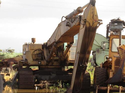 1990 CATERPILLAR 235C HYDRAULIC EXCAVATOR, 7270 HRS., VIN/SERIAL:3WG00214, ( MAIN PUMP BAD) (HC&S No. 3524)