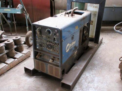 MILLER TRAILBLAZER 251 WELDING POWER SOURCE 2,091 HRS., (LOW POWER), (MACHINE/WELDING SHOP)