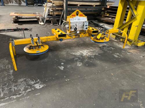 2016 Anver VPF-57-DCL-L & L200M2-86 2,000 LB Battery Powered Vacuum Lifter