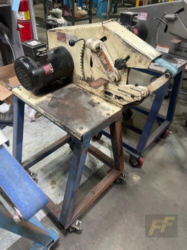 Jet J-4103 2x72 Square Wheel Belt Grinder, 1HP, 115V 1Ph, Roller Base