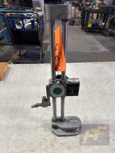 12" Counter Type Height Gauge - 0.001"