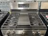 GE PGB935YP2FS 30in GAS SMART RANGE 5 BURNERS SS, S/N-HZ189841P RETAIL $1599 - 2