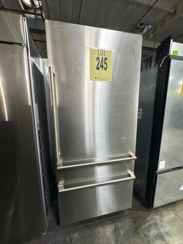 Caf&eacute; CIC36RP2VS1 36" built-in French door refrigerator, panel-ready with stainless finish, 20.2 cu. ft. total capacity, automatic ice maker, ENERGY STAR&reg; qualified, WiFi connect, internal filtered water, 2 freezer drawers, electronic controls, LED lightin