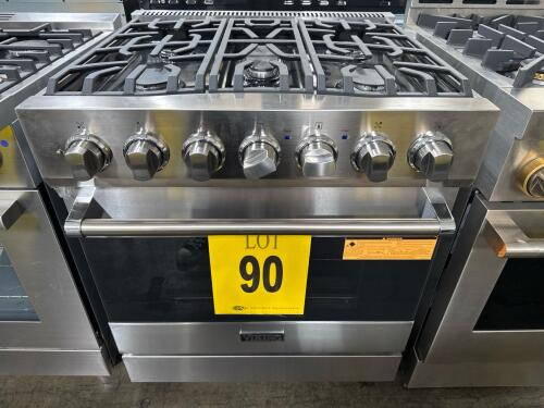VIKING RVGR33025BSS 30in SELF-CLEANING GAS RANGE SS, S/N-031524C10076082 RETAIL $5119
