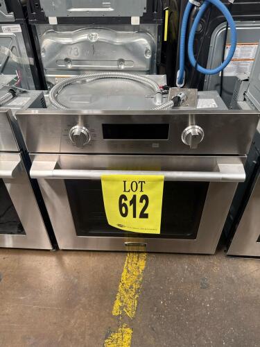 Signature Kitchen Suite 30" Single Electric Wall Oven, Model UPWS3044ST/02, featuring 4.7 cu. ft. capacity, True Convection, Speed Clean&trade;, GlideShut&trade; Door, Wi-Fi Enabled, Stainless Steel finish, Serial Number: 107KMXY0C986.