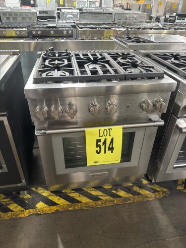 Thermador PRG305WH 30-Inch Harmony Gas Range with 5 star burners, stainless steel finish, convection oven, continuous cast iron grates, front knob controls, porcelain cooktop, oven capacity 4.4 cu ft, dimensions 29.94" W x 24.62" D x 36" H, weight 339 lbs