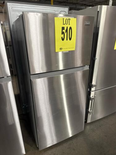 Avanti FF14D3S4 14 cu. ft. Top Freezer Refrigerator, Stainless Steel, 60.5"x27.75"x28.5", 10.53 cu. ft. refrigerator compartment, 3.67 cu. ft. freezer, ENERGY STAR, frost free, 115V, made in Thailand, S/N-540T14445013B2509203 RETAIL: $699