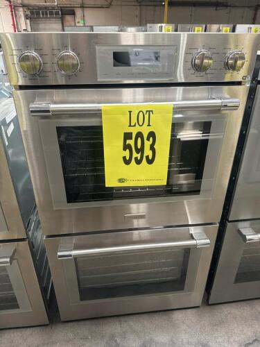 Thermador PO302W/01 30" Double Wall Oven featuring 4.5 cu. ft. capacity per oven, True Convection, 13 Cooking Modes including Air Fry and Dehydrate, Self-Cleaning, Fast Pre-Heat, SoftClose&reg; Hinges, Home Connect&reg; Wi-Fi Enabled, Single-Point Temperature Mea