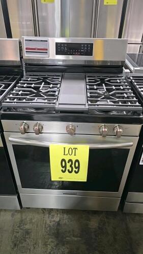 Frigidaire GCRG3060BFA Gas Range featuring 5 burners, 5.0 cu ft convection oven, Air Fry capability, integrated griddle, Quick Boil Burner, Smudge-Proof&reg; Stainless Steel finish,, Serial Number: VF40687111.