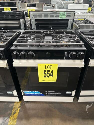 Samsung Bespoke 6.0 cu. ft. Smart Slide-In Gas Range featuring Smart Oven Camera, Air Fry, Air Sous Vide, Convection+, Self Clean, Illuminated Precision Knobs, Wi-Fi Connectivity, Voice-Enabled, White Glass finish, Reversible Cast Iron Griddle, Air Fry Tr