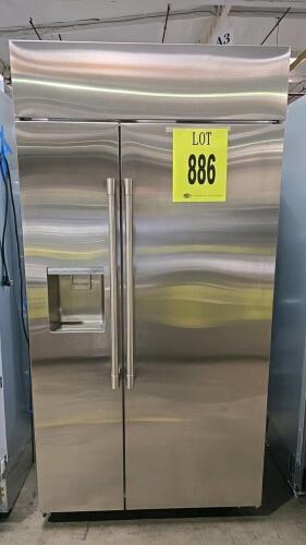 GE Monogram ZISS420DNBSS 42" Built-In Side-by-Side Refrigerator featuring exterior water/ice dispenser, WiFi powered by SmartHQ&trade;, advanced temperature management, LED lighting, climate-control drawer, adjustable glass shelves, GE water filter, Sabbath mod