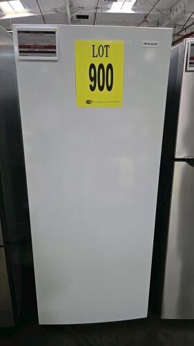 Electrolux FFFU13F2VW upright freezer, 13 cu. ft. capacity, manufactured in 08-2020, frost free automatic defrost, 115V electrical, white finish, reversible door, 4 wire shelves, 5 door bins, CSA certified, Energy Verified, R600a refrigerant, free standin